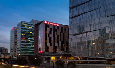 Travelodge Hotel Melbourne Docklands - Northern Rivers Accommodation 23