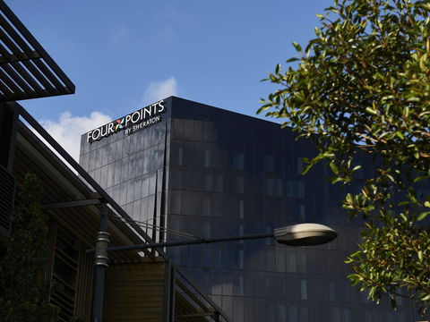 Vibe Hotel Melbourne Docklands - Northern Rivers Accommodation 20
