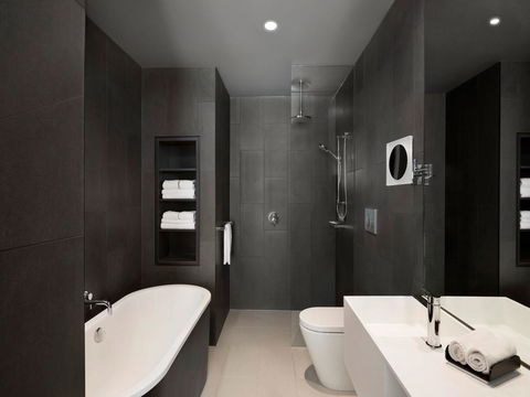 Vibe Hotel Melbourne Docklands - Northern Rivers Accommodation 22