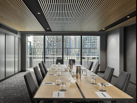 Vibe Hotel Melbourne Docklands - Northern Rivers Accommodation 31