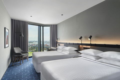 Vibe Hotel Melbourne Docklands - Northern Rivers Accommodation 4