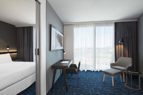 Vibe Hotel Melbourne Docklands - Northern Rivers Accommodation 37
