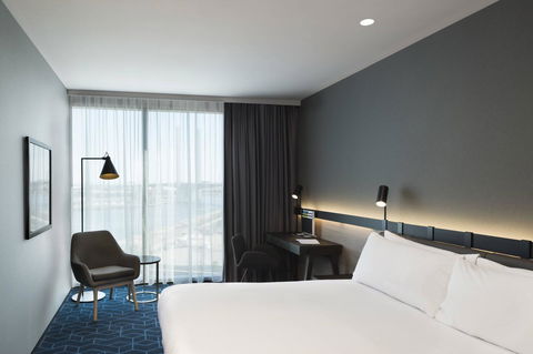 Vibe Hotel Melbourne Docklands - Northern Rivers Accommodation 41