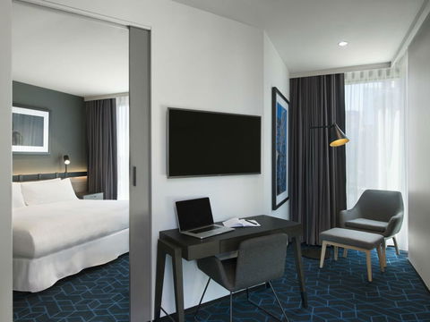 Vibe Hotel Melbourne Docklands - Northern Rivers Accommodation 12