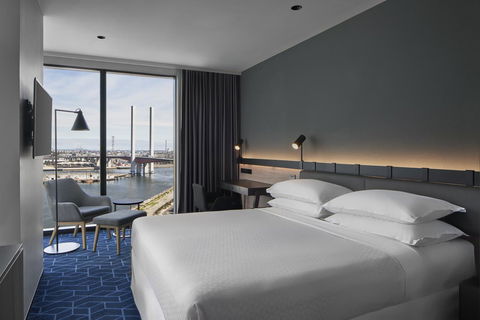 Vibe Hotel Melbourne Docklands - Northern Rivers Accommodation 5