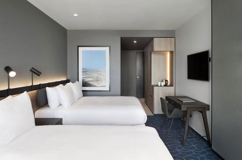 Vibe Hotel Melbourne Docklands - Northern Rivers Accommodation 42