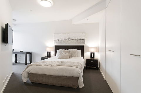 Docklands Private Collection - NEWQUAY - Northern Rivers Accommodation 44