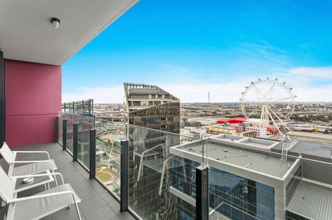 Docklands Private Collection - NEWQUAY - Northern Rivers Accommodation 16