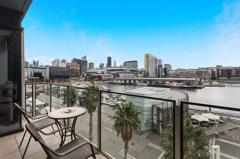 Docklands Private Collection - NEWQUAY - Northern Rivers Accommodation 6