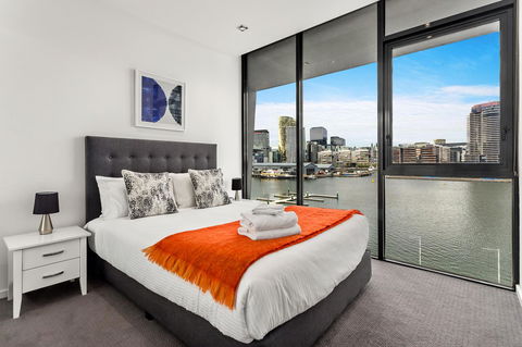 Docklands Private Collection - NEWQUAY - Northern Rivers Accommodation 12