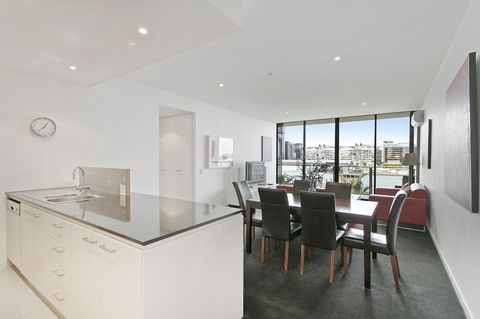 Docklands Private Collection - NEWQUAY - Northern Rivers Accommodation 29
