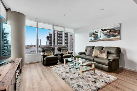 Docklands Private Collection - NEWQUAY - Northern Rivers Accommodation 5