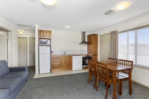 Comfort Inn Warrnambool International - Northern Rivers Accommodation 35