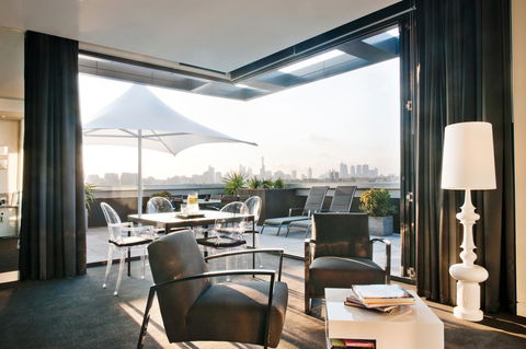 The Cullen Melbourne - Art Series - Northern Rivers Accommodation 20