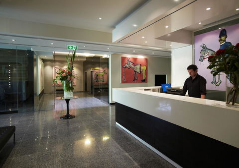 The Cullen Melbourne - Art Series - Northern Rivers Accommodation 44