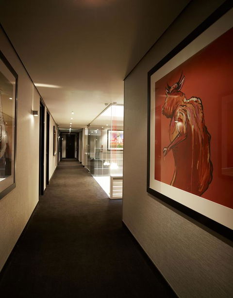 The Cullen Melbourne - Art Series - Northern Rivers Accommodation 33
