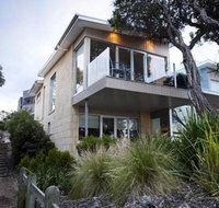 Battery Cove Beach Front Apartment - Northern Rivers Accommodation
