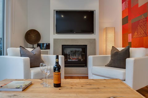 Capella Villa No. 4 - Stunning Luxury Decor Inside And Out - Northern Rivers Accommodation 2