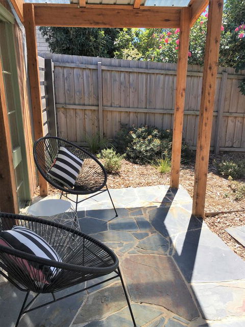 The Cosy Bungalow - Northern Rivers Accommodation 12