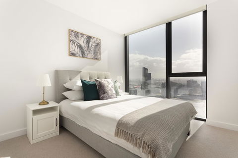 Melbourne Private Apartments - Collins Wharf Waterfront, Docklands - Northern Rivers Accommodation 12