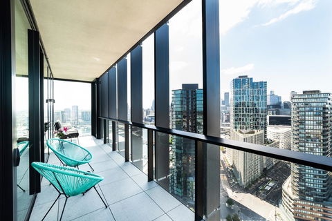 Melbourne Private Apartments - Collins Wharf Waterfront, Docklands - Northern Rivers Accommodation 7
