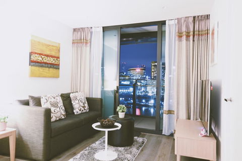 Riverside Docklands S Collection - Northern Rivers Accommodation 5
