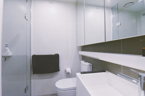 Riverside Docklands S Collection - Northern Rivers Accommodation 8