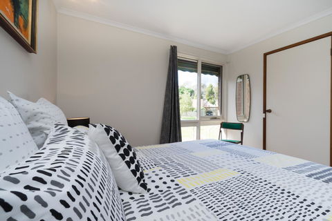 Uptown Frankston - Northern Rivers Accommodation 5