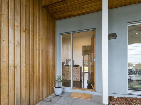 Aireys Ocean View - Northern Rivers Accommodation 15