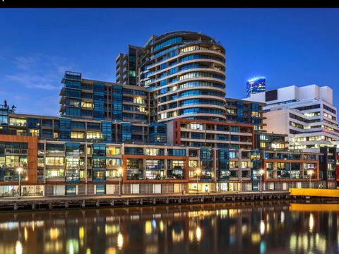 Signature Waterfront Apartments - Northern Rivers Accommodation 38