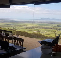 One Tree Hill - Northern Rivers Accommodation