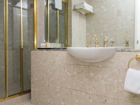 Stamford Plaza Melbourne - Northern Rivers Accommodation 3