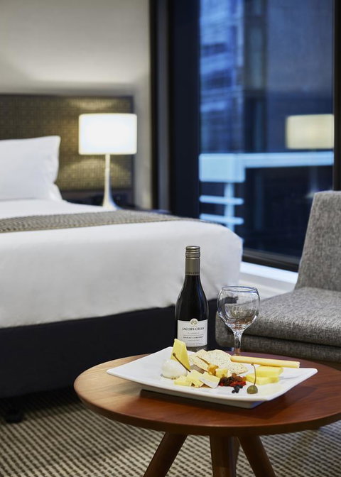 Stamford Plaza Melbourne - Northern Rivers Accommodation 17