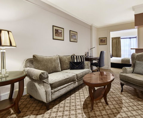 Stamford Plaza Melbourne - Northern Rivers Accommodation 24