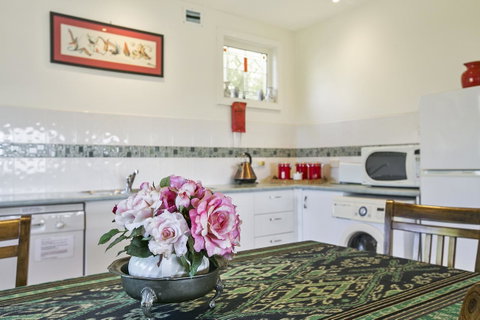 Black Dolphin Beach Penthouse - Northern Rivers Accommodation 17