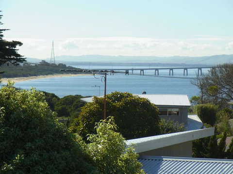 Black Dolphin Beach Penthouse - Northern Rivers Accommodation 14