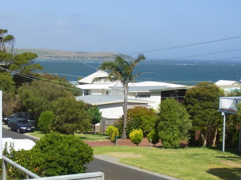 Black Dolphin Beach Penthouse - Northern Rivers Accommodation 16