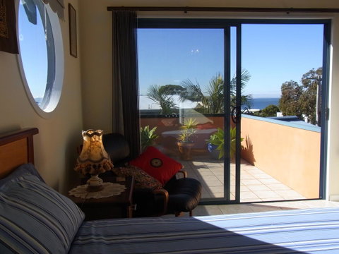 Black Dolphin Beach Penthouse - Northern Rivers Accommodation 24