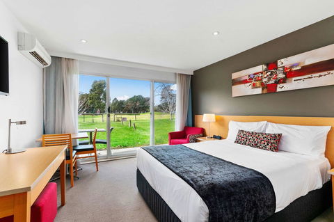Quality Inn & Suites Traralgon - Northern Rivers Accommodation 10