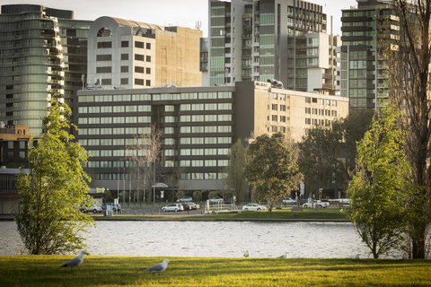 Pullman Melbourne Albert Park - Northern Rivers Accommodation 1