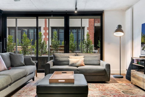 Stylish Apartment In Unique Church Development - Northern Rivers Accommodation 4