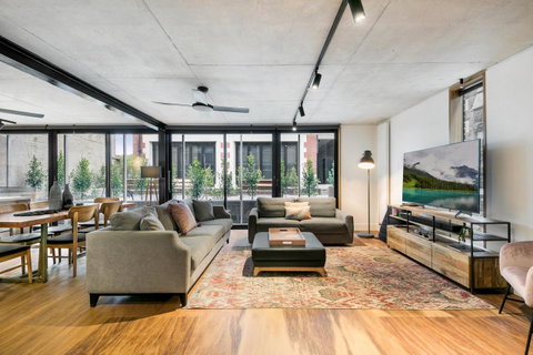 Stylish Apartment In Unique Church Development - Northern Rivers Accommodation 1
