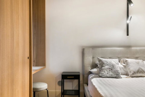 Stylish Apartment In Unique Church Development - Northern Rivers Accommodation 12