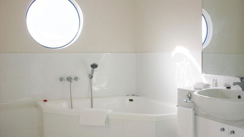 Tintagel - Northern Rivers Accommodation 4