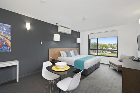 Vue Apartments Geelong - Northern Rivers Accommodation 10