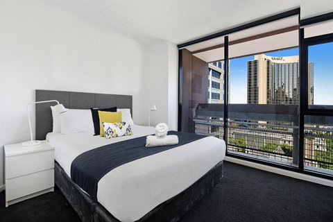 ULTIQA Little Collins (located At The Hero Apartment Building) - Northern Rivers Accommodation 1