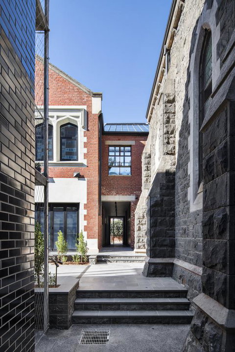 Converted Blue Stone Church - Northern Rivers Accommodation 6