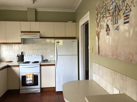 Growse House Yarram 3BR - Northern Rivers Accommodation 8