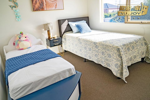 Melbourne (Glen Waverley) AU.JOY Home - Northern Rivers Accommodation 6