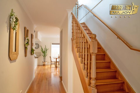 Melbourne (Glen Waverley) AU.JOY Home - Northern Rivers Accommodation 3